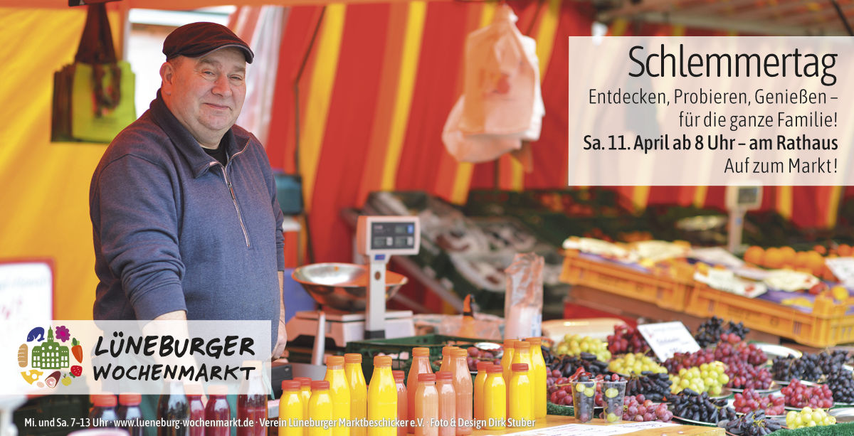 Wochenmarktstand mit Verkäufer in Lüneburg